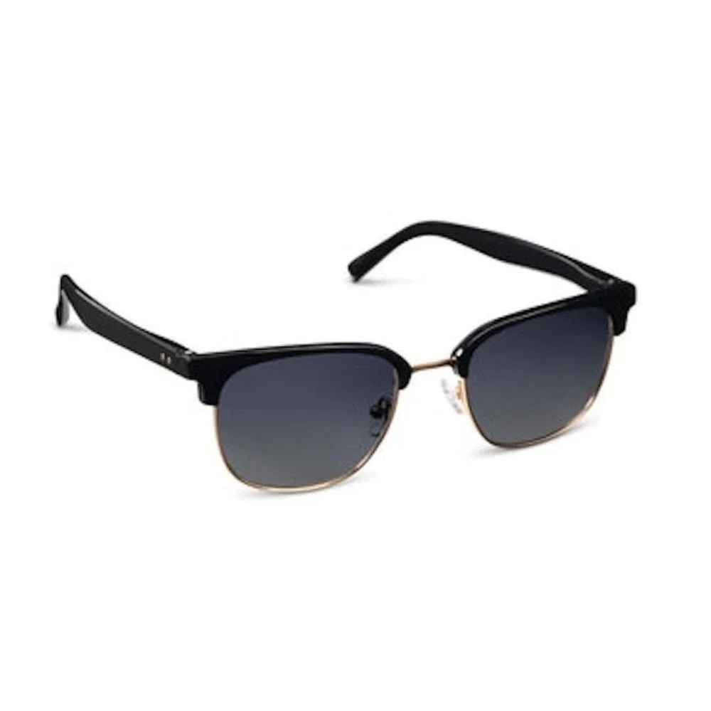 NEW Peepers Polarized Sunglasses Wayfarer Black Frame +0.00